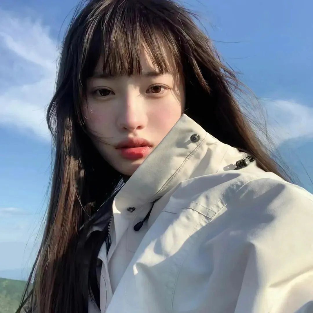玻璃牢房